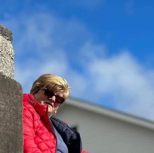 Meet your Posher, Ana